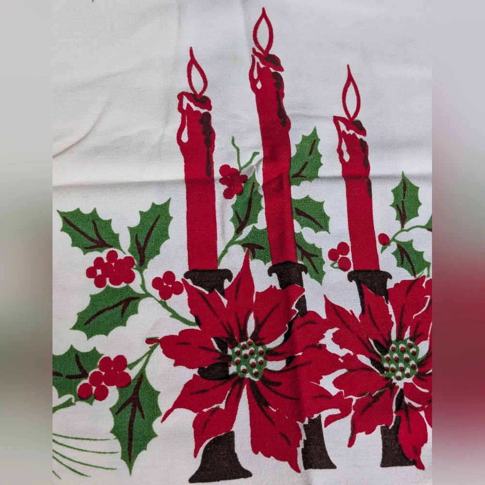 Vintage Tablecloth Christmas White with Poinsettias Pinecones 64